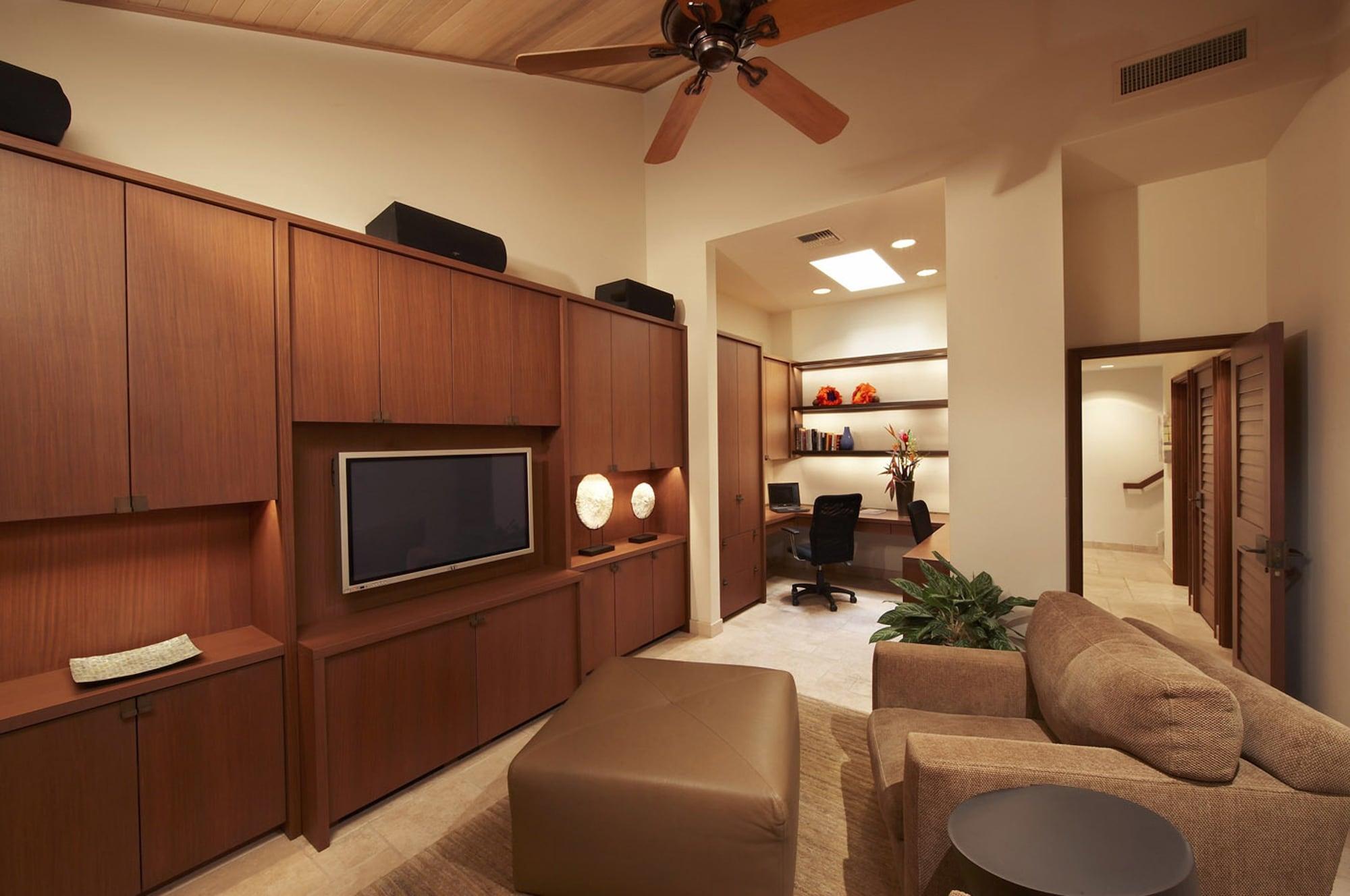 Puunoa Beach Estates, A Destination By Hyatt Residence Lahaina Exterior photo